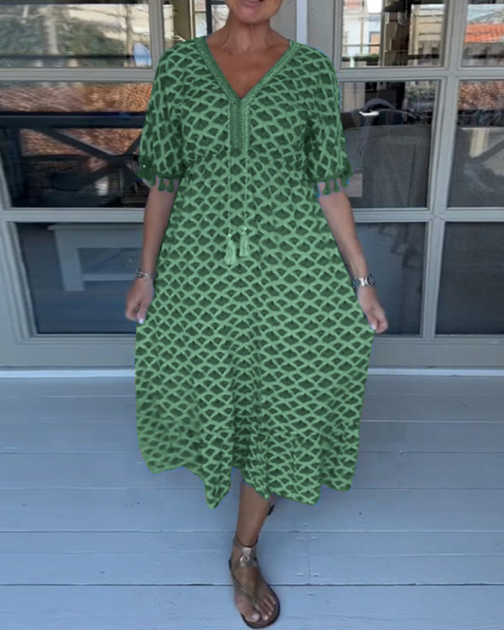 | V-neck casual dress with print