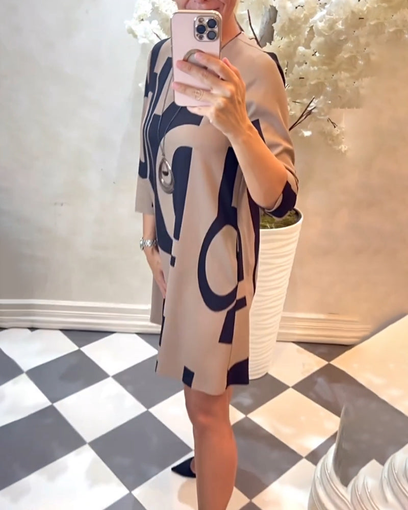 "London Elegance" Long Sleeve Print Dress