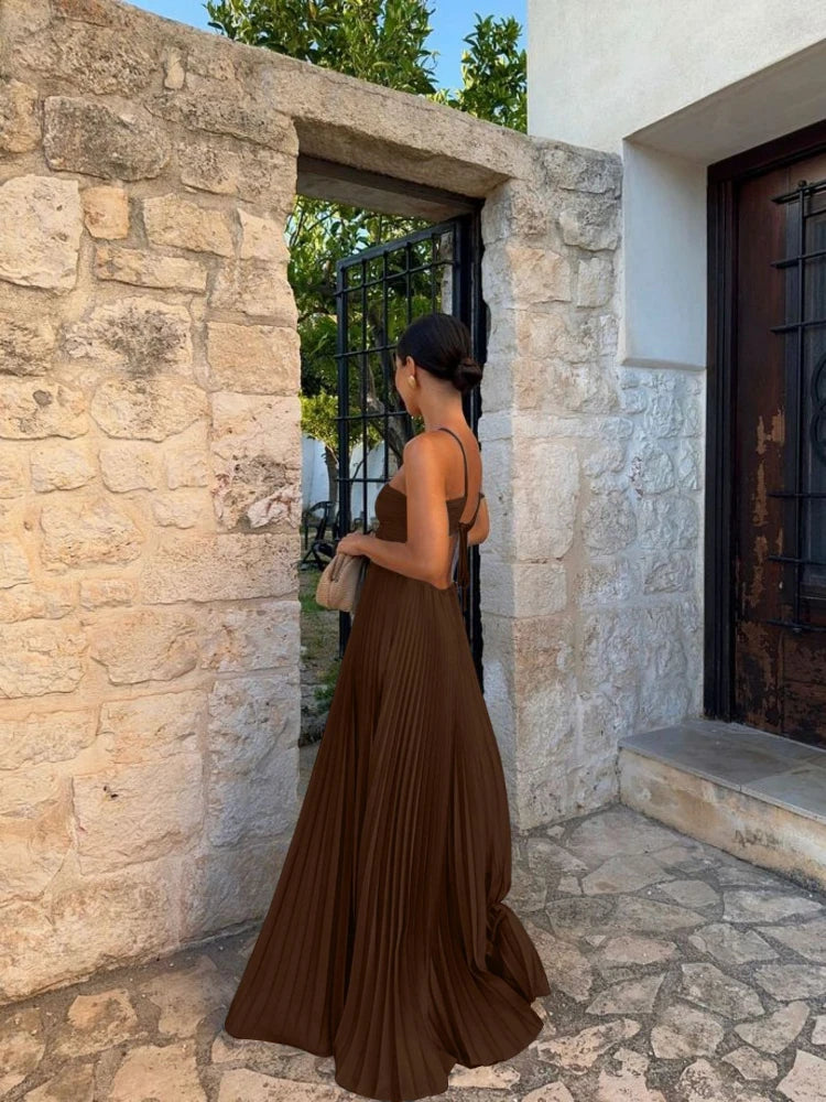 Nina | Stylish Pleated Maxi Dress